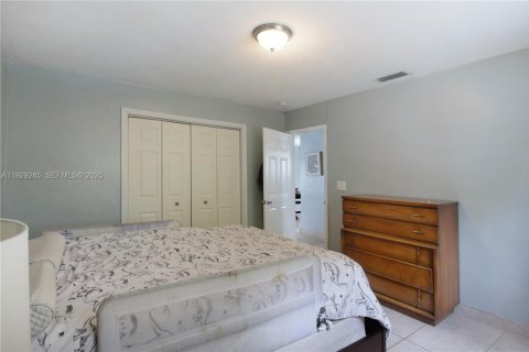 Купить виллу или дом в Мирамар, Флорида 3 спальни, 143.44м2, № 1987592 - фото 11