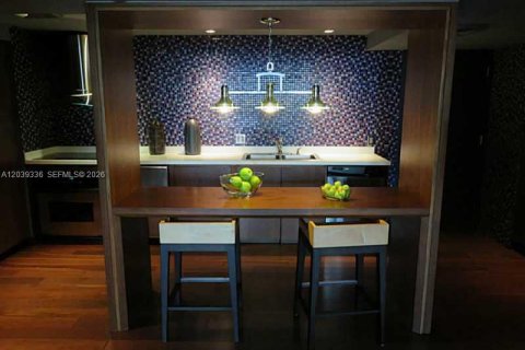 Copropriété à louer à Miami, Floride: 2 chambres, 108.6 m2 № 2145847 - photo 30