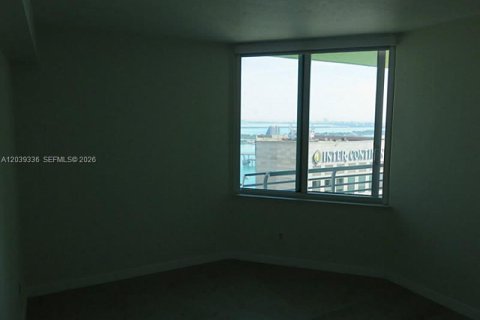 Copropriété à louer à Miami, Floride: 2 chambres, 108.6 m2 № 2145847 - photo 14