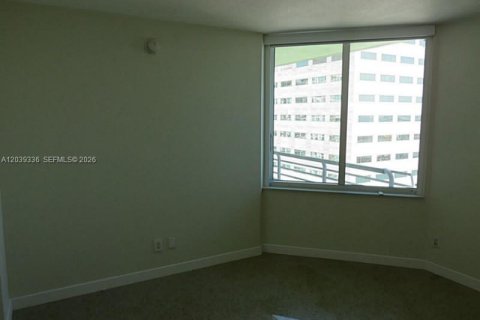 Copropriété à louer à Miami, Floride: 2 chambres, 108.6 m2 № 2145847 - photo 21