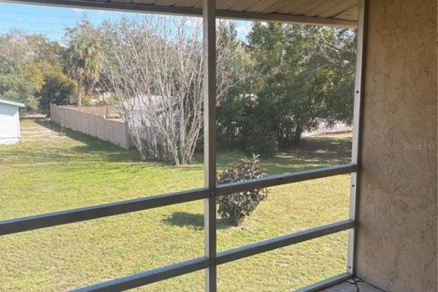 Condo in Lake Wales, Florida, 2 bedrooms  № 1546286 - photo 22