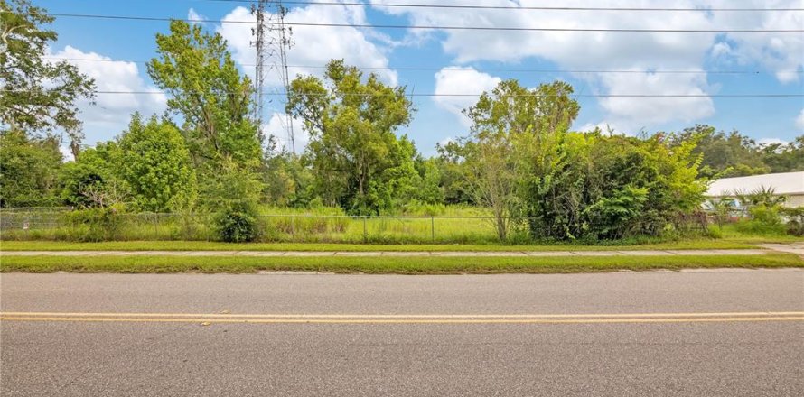 Terreno en Apopka, Florida № 2259460