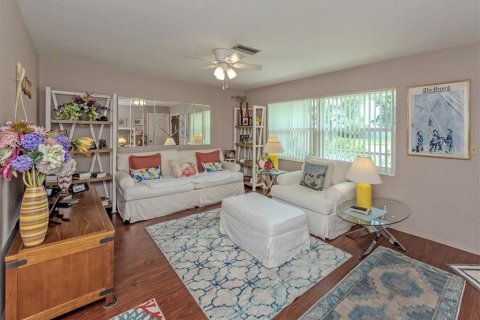 Villa ou maison à vendre à Venice, Floride: 2 chambres, 93.27 m2 № 2291828 - photo 12