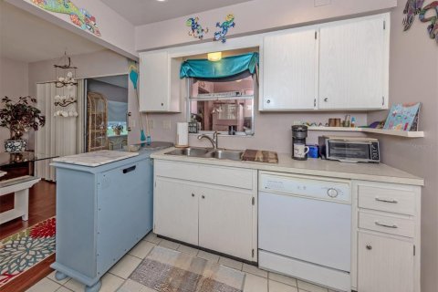 Villa ou maison à vendre à Venice, Floride: 2 chambres, 93.27 m2 № 2291828 - photo 21