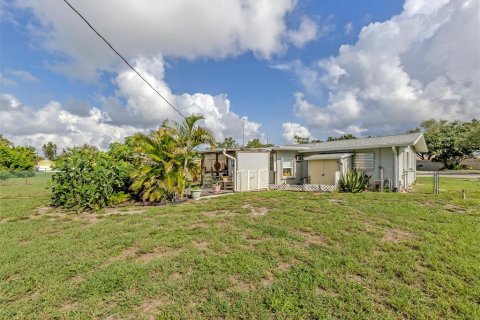 Villa ou maison à vendre à Venice, Floride: 2 chambres, 93.27 m2 № 2291828 - photo 6