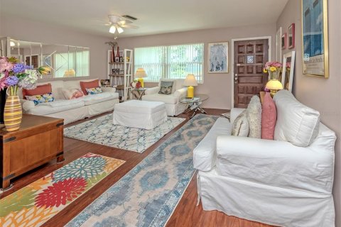 Villa ou maison à vendre à Venice, Floride: 2 chambres, 93.27 m2 № 2291828 - photo 11