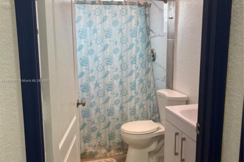 Villa ou maison à vendre à Cutler Bay, Floride: 3 chambres, 141.12 m2 № 1947344 - photo 9