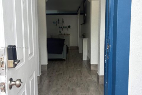 Villa ou maison à vendre à Cutler Bay, Floride: 3 chambres, 141.12 m2 № 1947344 - photo 5