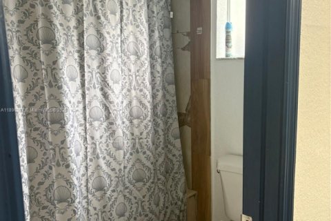 Villa ou maison à vendre à Cutler Bay, Floride: 3 chambres, 141.12 m2 № 1947344 - photo 21