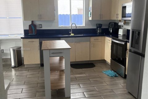 Villa ou maison à vendre à Cutler Bay, Floride: 3 chambres, 141.12 m2 № 1947344 - photo 15