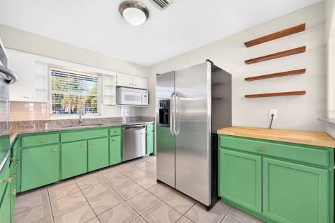 Villa ou maison à vendre à Orlando, Floride: 3 chambres, 139.82 m2 № 2436681 - photo 5