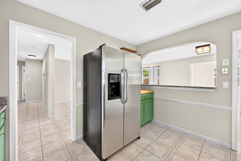 Villa ou maison à vendre à Orlando, Floride: 3 chambres, 139.82 m2 № 2436681 - photo 7