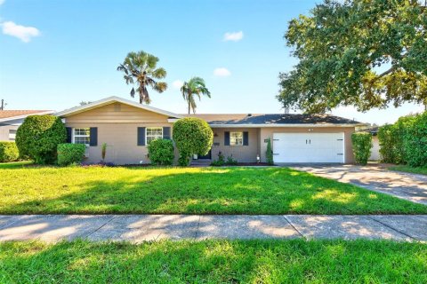 Villa ou maison à Orlando, Floride 3 chambres, 139.82 m2 № 2436681