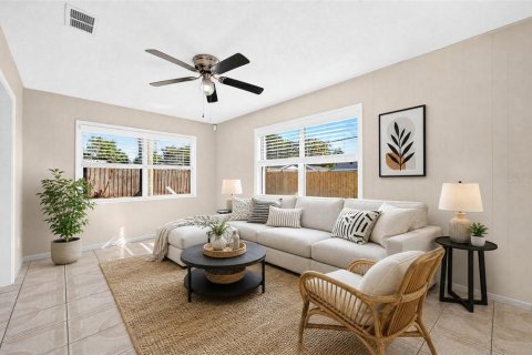 Villa ou maison à vendre à Orlando, Floride: 3 chambres, 139.82 m2 № 2436681 - photo 8