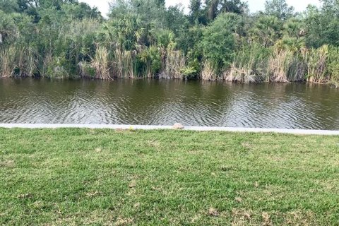 Casa en venta en Port Charlotte, Florida, 4 dormitorios, 210.42 m2 № 1662497 - foto 9