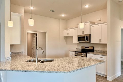 Casa en venta en Port Charlotte, Florida, 4 dormitorios, 210.42 m2 № 1662497 - foto 19