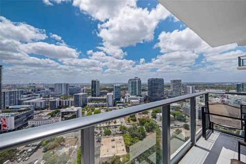 Снять в аренду кондоминиум в Майами, Флорида 2 спальни, 87.7м2, № 2063428 - фото 10