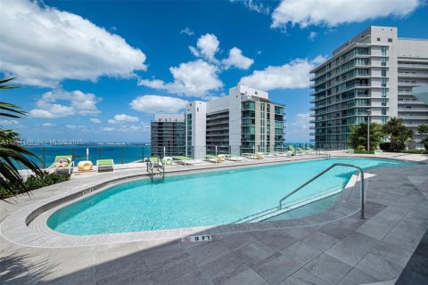 Снять в аренду кондоминиум в Майами, Флорида 2 спальни, 87.7м2, № 2063428 - фото 27