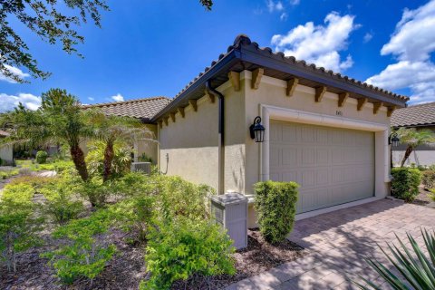 Casa en venta en Tampa, Florida, 3 dormitorios, 155.89 m2 № 2261277 - foto 8