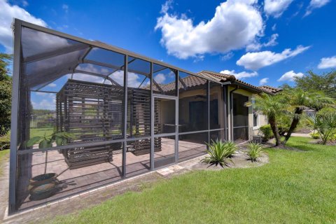 Casa en venta en Tampa, Florida, 3 dormitorios, 155.89 m2 № 2261277 - foto 16