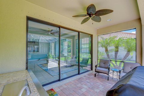 Casa en venta en Tampa, Florida, 3 dormitorios, 155.89 m2 № 2261277 - foto 29