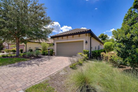 Casa en venta en Tampa, Florida, 3 dormitorios, 155.89 m2 № 2261277 - foto 9