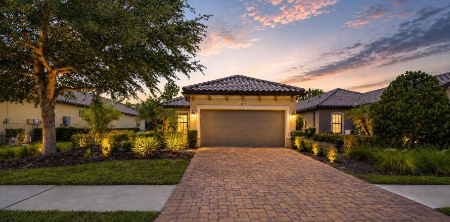 Casa en Tampa, Florida 3 dormitorios, 155.89 m2 № 2261277