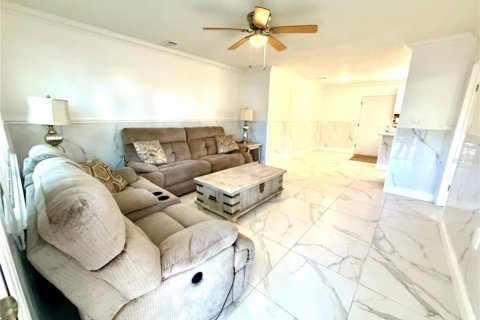 Villa ou maison à vendre à Kissimmee, Floride: 3 chambres, 90.3 m2 № 2149164 - photo 8