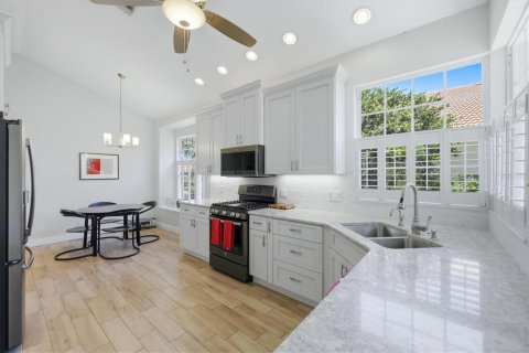 Villa ou maison à vendre à University Park, Floride: 3 chambres, 179.12 m2 № 2139474 - photo 10