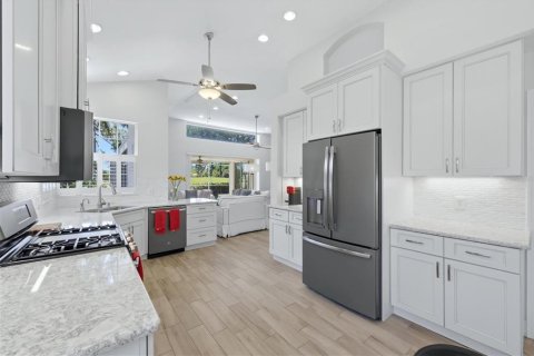 Villa ou maison à vendre à University Park, Floride: 3 chambres, 179.12 m2 № 2139474 - photo 11