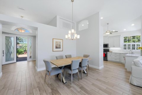 Villa ou maison à vendre à University Park, Floride: 3 chambres, 179.12 m2 № 2139474 - photo 8