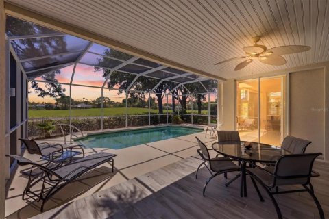 Villa ou maison à vendre à University Park, Floride: 3 chambres, 179.12 m2 № 2139474 - photo 2
