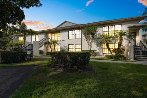 Condominio en venta en Palm Harbor, Florida, 2 dormitorios, 97.08 m2 № 1679018 - foto 1