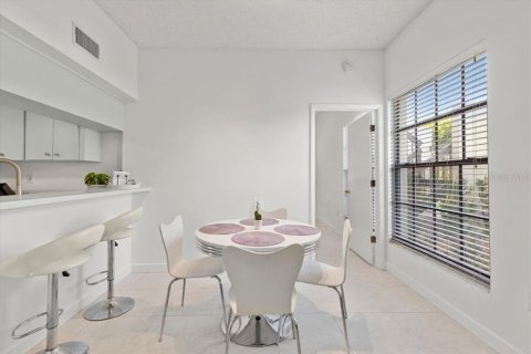 Condominio en venta en Palm Harbor, Florida, 2 dormitorios, 97.08 m2 № 1679018 - foto 9