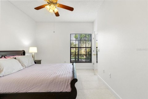 Condominio en venta en Palm Harbor, Florida, 2 dormitorios, 97.08 m2 № 1679018 - foto 11