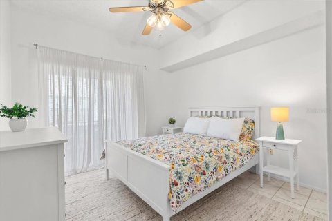 Condominio en venta en Palm Harbor, Florida, 2 dormitorios, 97.08 m2 № 1679018 - foto 15