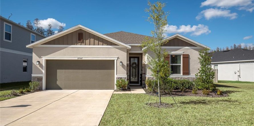 Villa ou maison à Zephyrhills, Floride 4 chambres, 184.23 m2 № 2429108