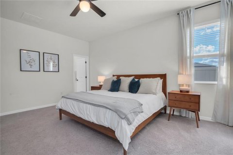 Villa ou maison à louer à Zephyrhills, Floride: 4 chambres, 184.23 m2 № 2429108 - photo 16