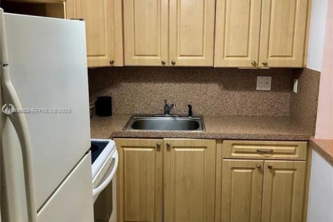 Copropriété à vendre à Sunny Isles Beach, Floride: 1 chambre, 49.8 m2 № 2004423 - photo 7