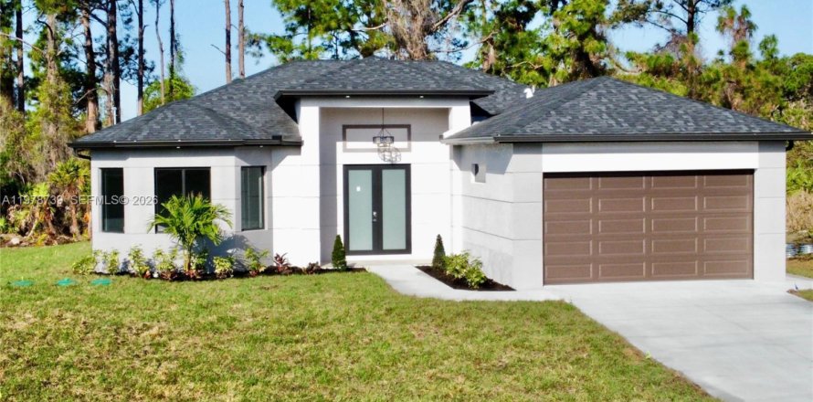 House in Lehigh Acres, Florida 4 bedrooms, 159.33 sq.m. № 2049923