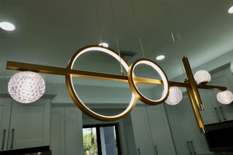 House in Lehigh Acres, Florida 4 bedrooms, 159.33 sq.m. № 2049923 - photo 16