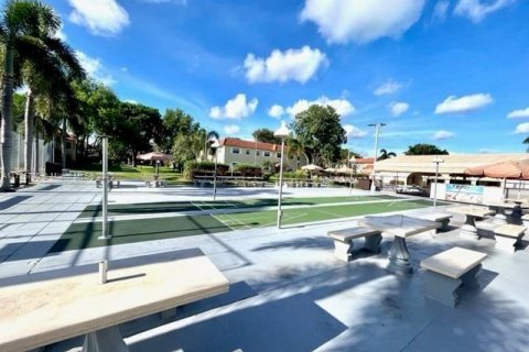 Купить кондоминиум в Маргит, Флорида 2 спальни, 80.82м2, № 1934611 - фото 30