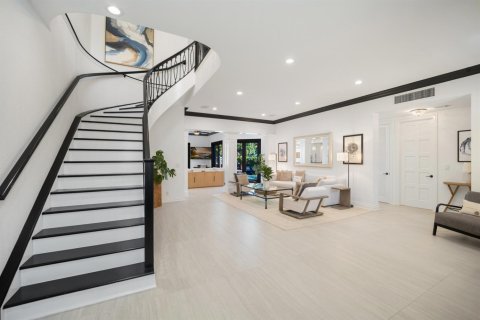 House in Fort Lauderdale, Florida 7 bedrooms, 472.5 sq.m. № 2083239 - photo 6