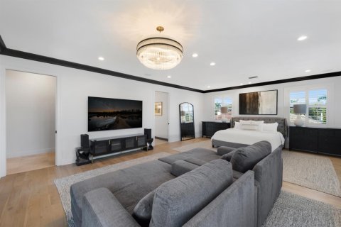 House in Fort Lauderdale, Florida 7 bedrooms, 472.5 sq.m. № 2083239 - photo 21