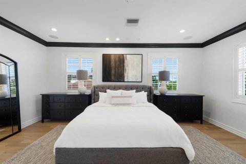House in Fort Lauderdale, Florida 7 bedrooms, 472.5 sq.m. № 2083239 - photo 25