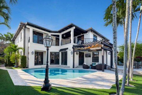 House in Fort Lauderdale, Florida 7 bedrooms, 472.5 sq.m. № 2083239