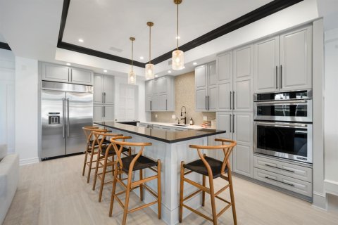 House in Fort Lauderdale, Florida 7 bedrooms, 472.5 sq.m. № 2083239 - photo 16