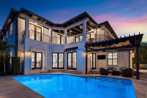 House in Fort Lauderdale, Florida 7 bedrooms, 472.5 sq.m. № 2083239 - photo 2