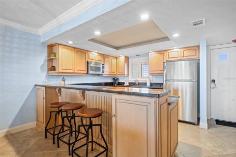 Condo in New Smyrna Beach, Florida, 2 bedrooms  № 1816873 - photo 8
