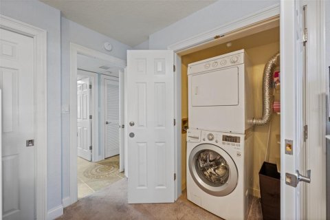 Condo in New Smyrna Beach, Florida, 2 bedrooms  № 1816873 - photo 20